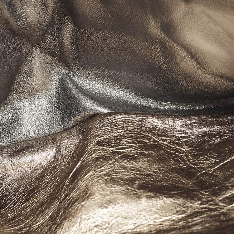 Pre Owned Chanel Reissue 2.55 Classic 228 Flap Metallic Quilted Leather Bag