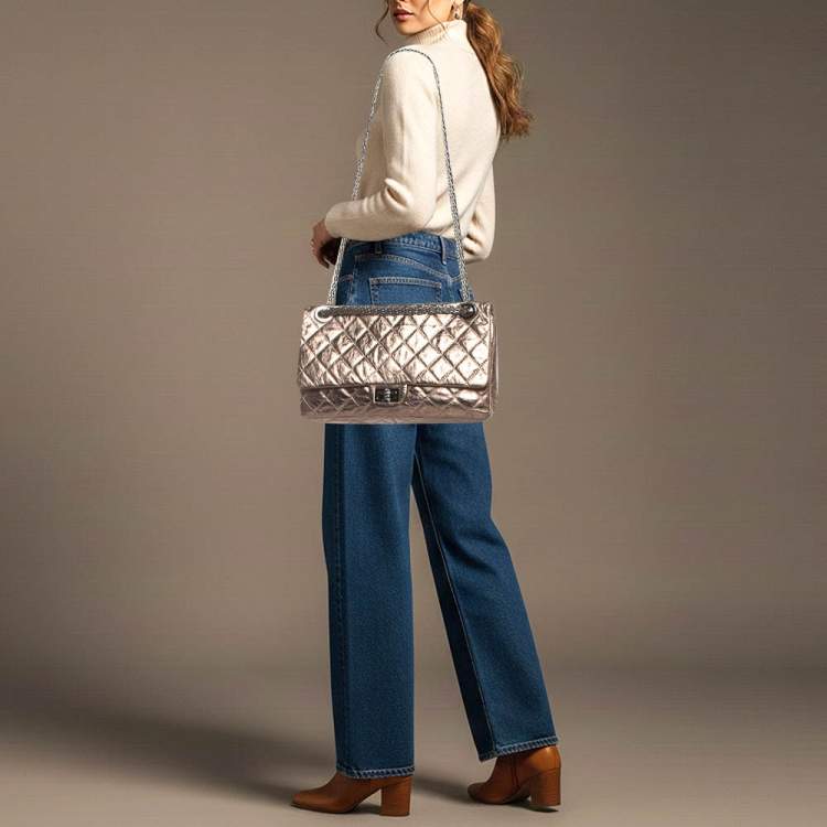 Pre Owned Chanel Reissue 2.55 Classic 228 Flap Metallic Quilted Leather Bag