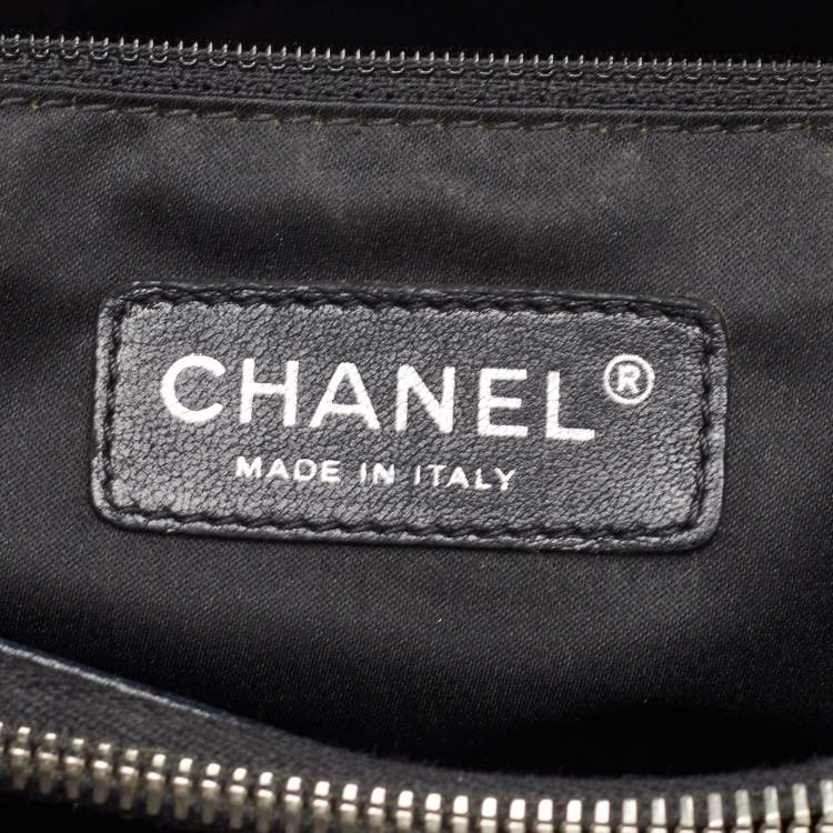 Pre Owned Chanel Black Quilted Caviar Leather GST Shopper Tote