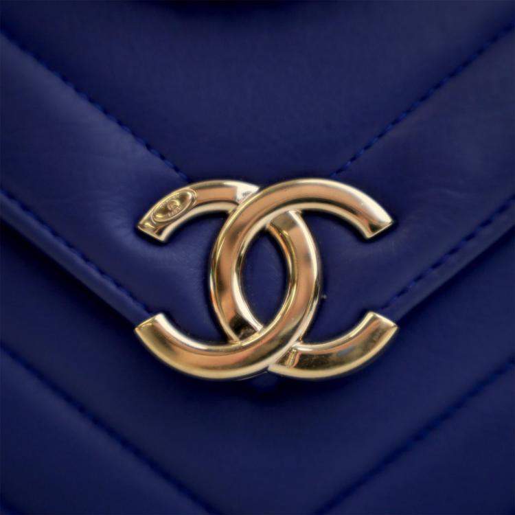 Pre Owned Chanel Blue Small Chevron Calfskin Envelope Flap