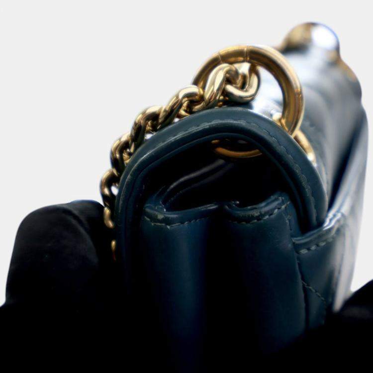 مملوكة مسبقًا Chanel Blue Mini Quilted Calfskin Underline Flap