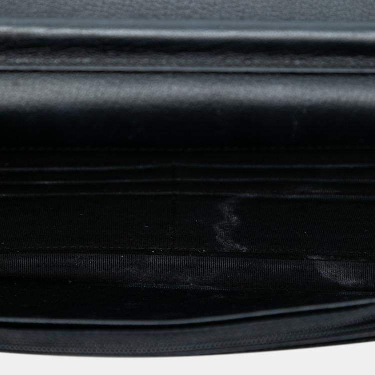 مملوكة مسبقًا Chanel Black CC Quilted Patent Aged Calfskin Gabrielle Wallet On Chain