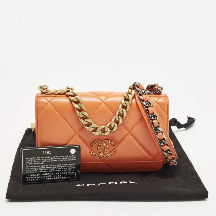 Pre Owned Chanel 19 Orange Quilted Leather Wallet On Chain