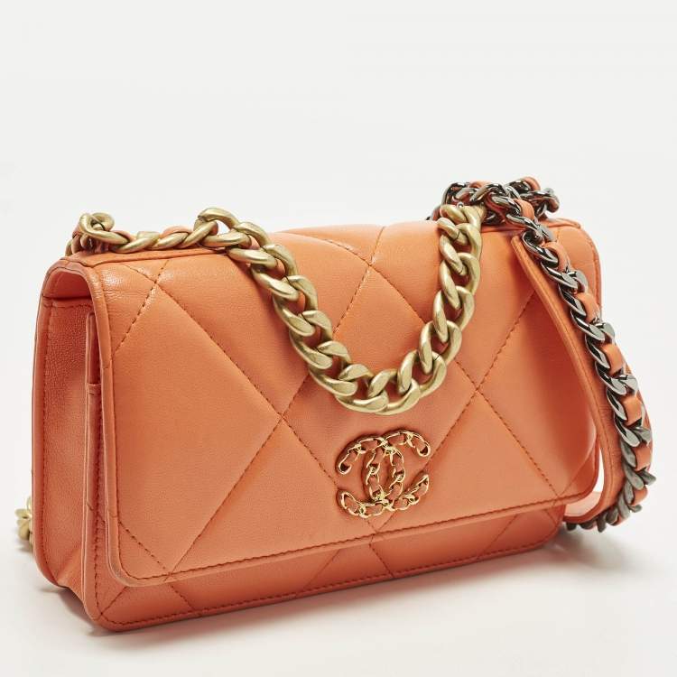 Pre Owned Chanel 19 Orange Quilted Leather Wallet On Chain
