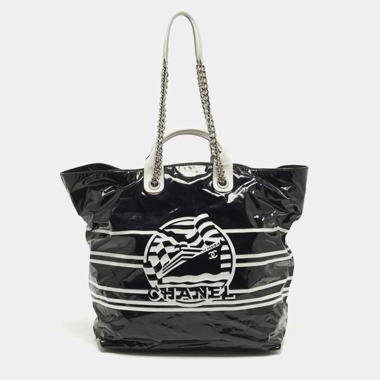 Pre Owned Chanel La Pausa Black/White Coated Canvas Shopper Tote