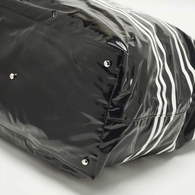 Pre Owned Chanel La Pausa Black/White Coated Canvas Shopper Tote