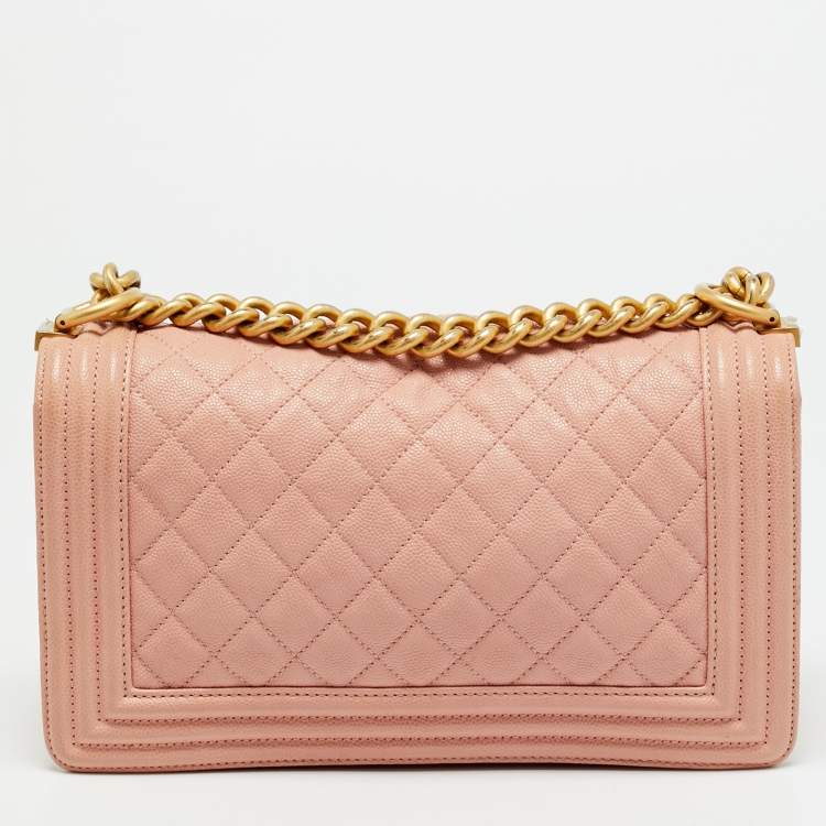 مملوكة مسبقًا Chanel Boy Medium Pink Quilted Caviar Leather Flap Bag