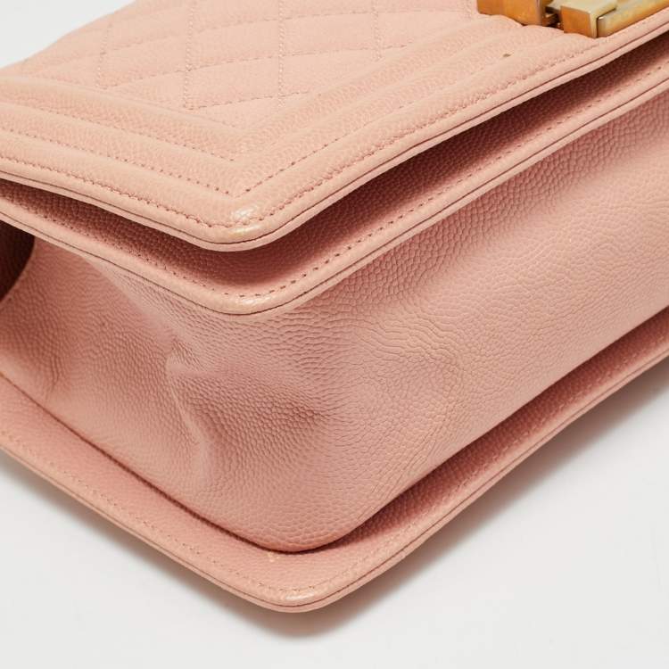 مملوكة مسبقًا Chanel Boy Medium Pink Quilted Caviar Leather Flap Bag
