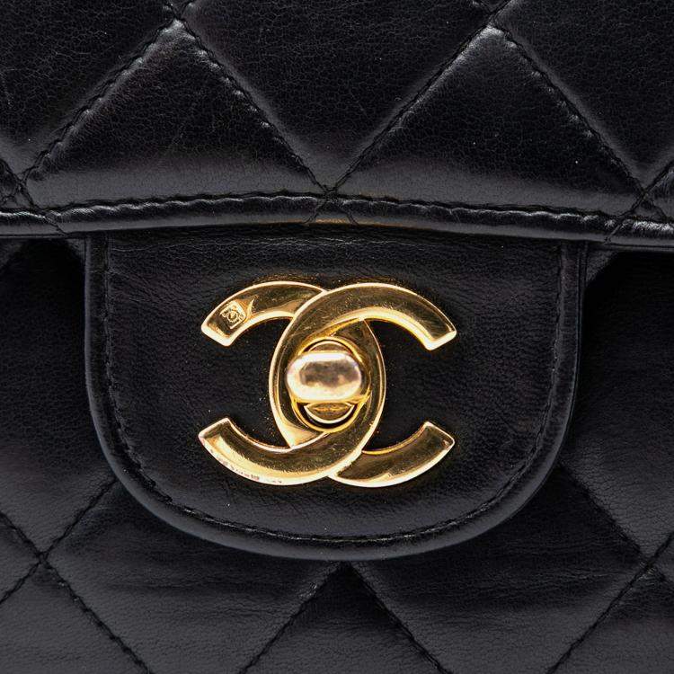 Pre Owned Chanel Black Medium Quilted Lambskin Double Sided Flap