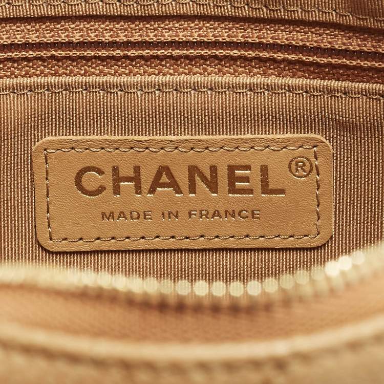 Pre Owned Chanel Coco Tassel Brown Quilted Caviar Leather Camera Bag