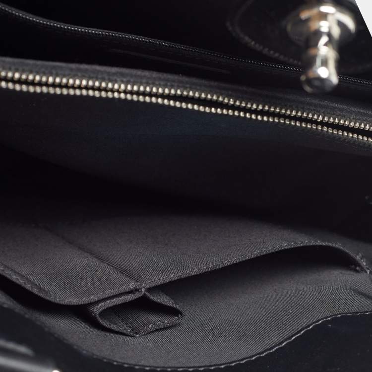 Pre Owned Chanel Boy Large Black Quilted Patent Leather Shopper Tote