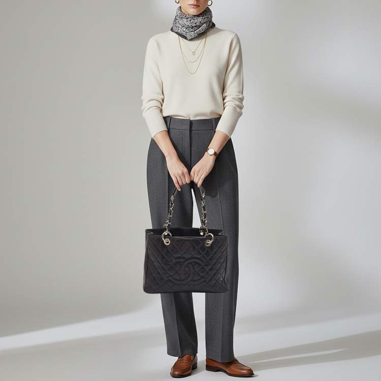 Pre Owned Chanel Black Quilted Caviar Leather GST Shopper Tote