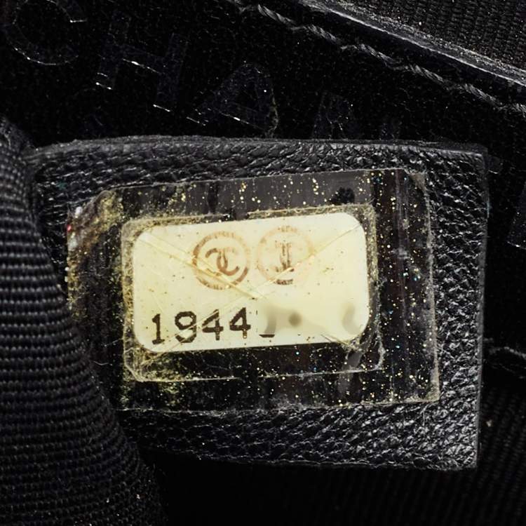 Pre Owned Chanel Boy Large Black Quilted Patent Leather Flap Bag