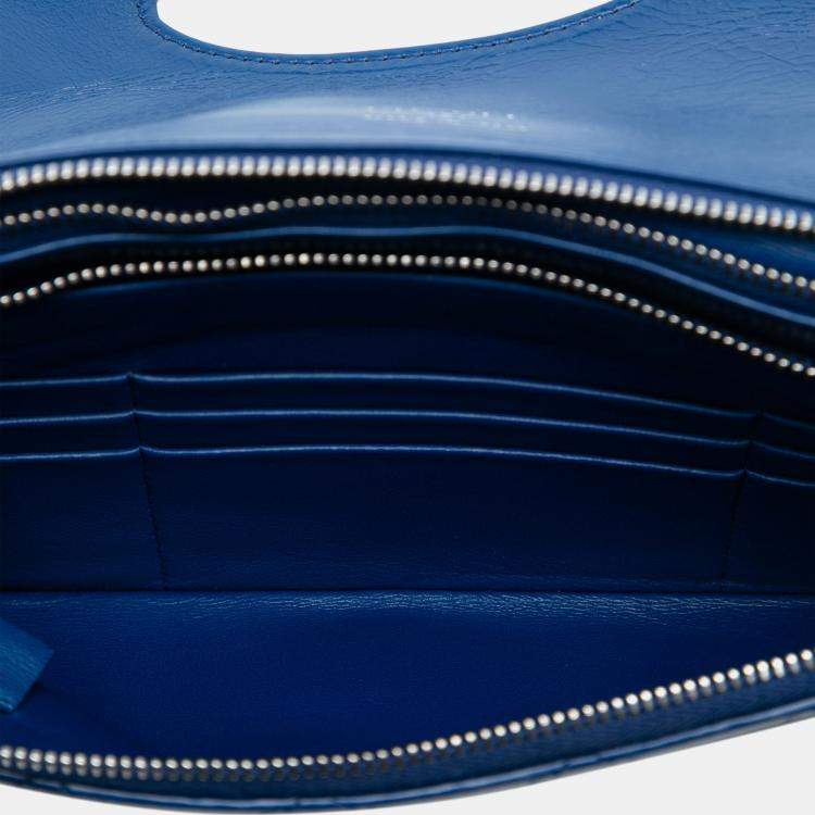 Pre Owned Chanel Blue White Small Bicolor Aged Calfskin 31 Clutch