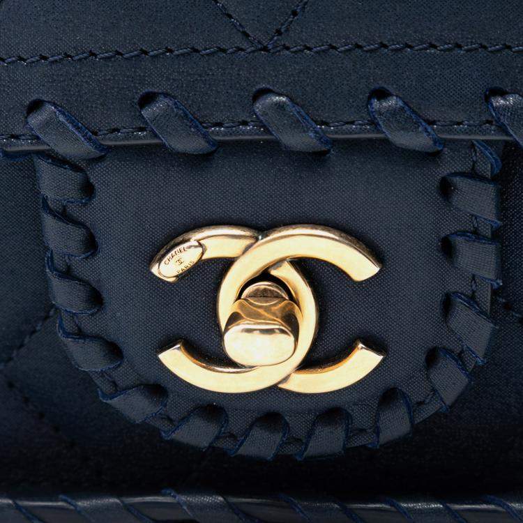 Pre Owned Chanel Blue Medium Quilted Iridescent Calfskin Happy Stitch Flap