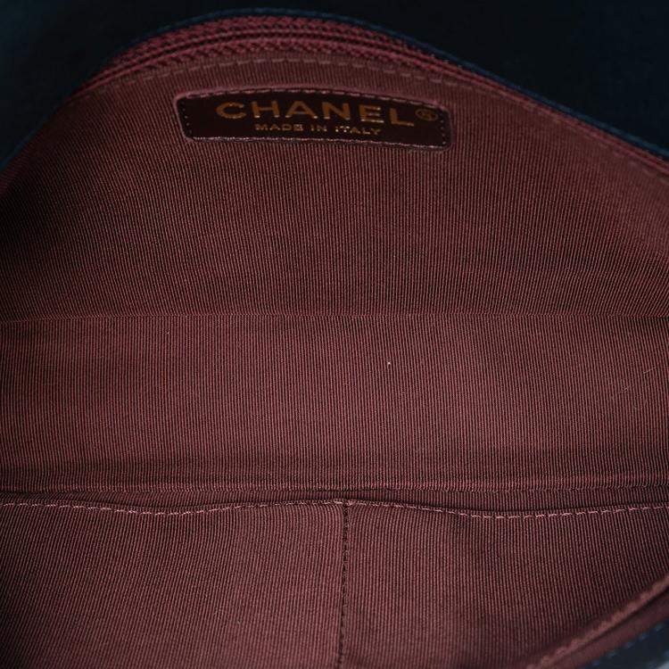 Pre Owned Chanel Blue Medium Quilted Iridescent Calfskin Happy Stitch Flap