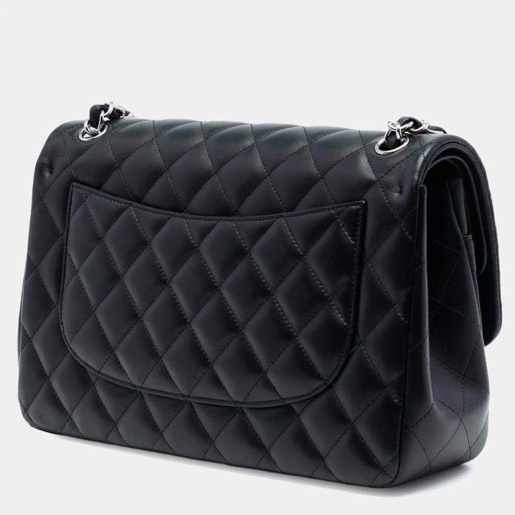 Pre Owned Chanel Black Jumbo Classic Lambskin Double Flap