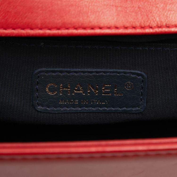 Pre Owned Chanel Red Old Medium Quilted Tweed and Velvet Boy Flap