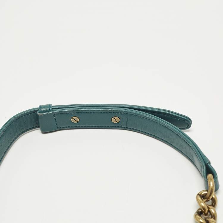 Pre Owned Chanel Paris-Cosmopolite Boy Flap Medium Green Chevron Velvet Bag