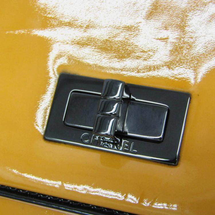 Pre Owned Chanel Chain Shoulder Bag Leather Shoulder Bag Pink Yellow