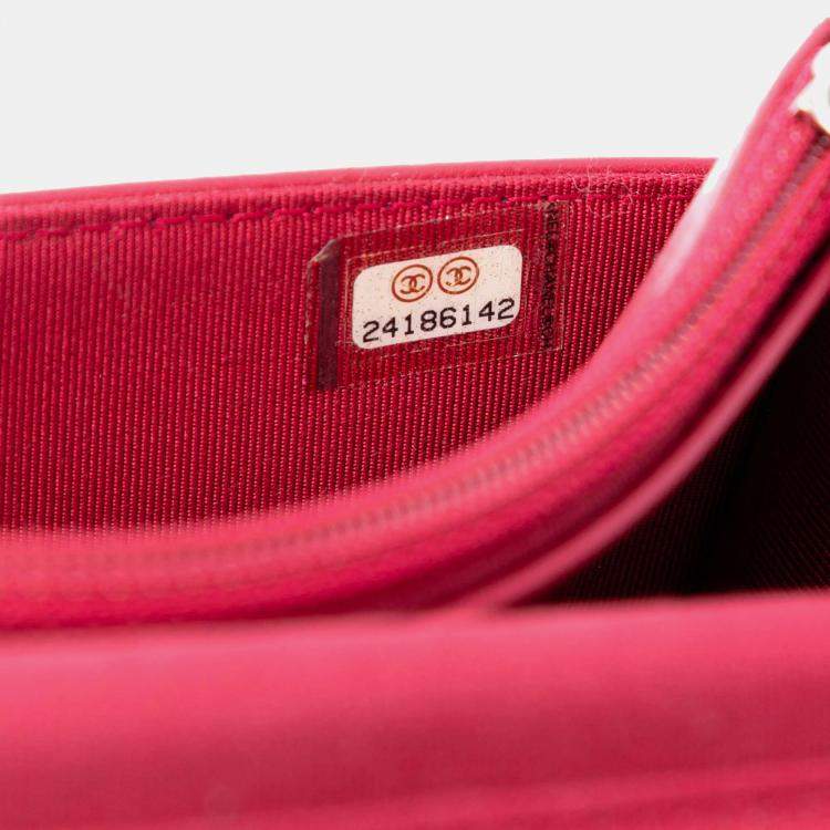 Pre Owned Chanel Black Red CC Quilted Lambskin Wallet On Chain