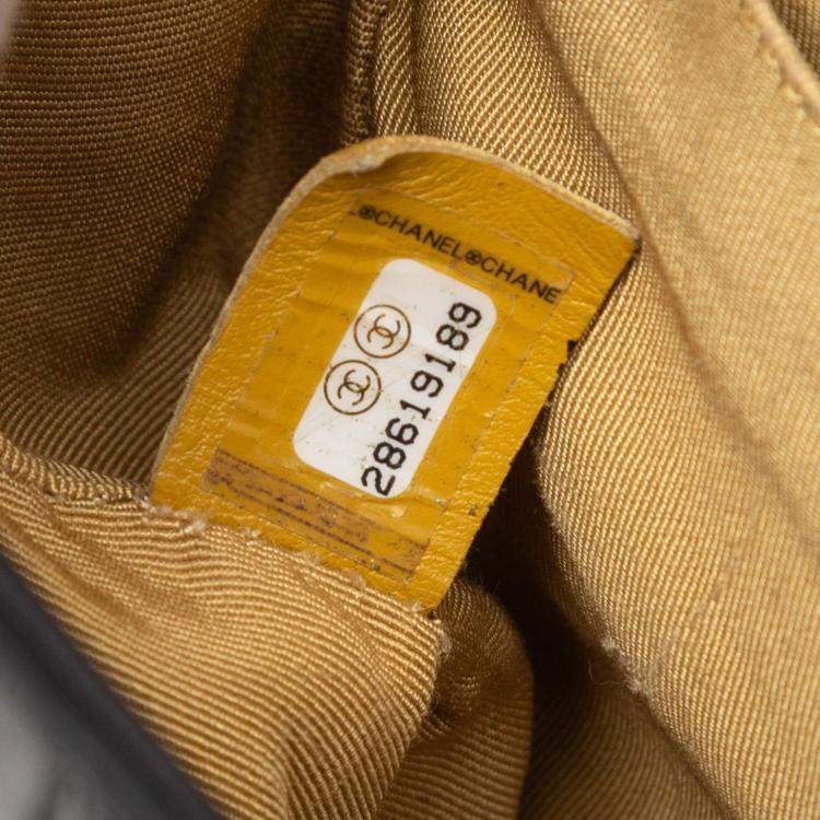 Pre Owned Chanel Black Medium Croc Embossed Leather Graffiti Cocodile Boy Flap