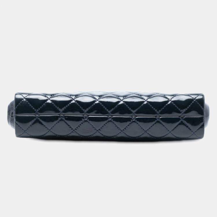 Pre Owned Chanel Blue CC Quilted Patent Timeless Clutch