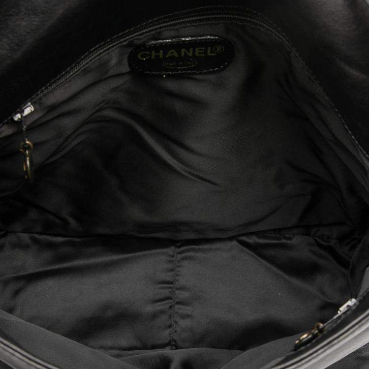 Pre Owned Chanel Black CC Lambskin Tassel Flap Messenger Bag