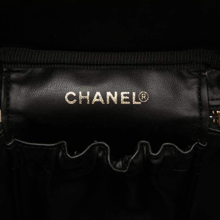 Pre Owned Chanel Black CC Caviar Vanity Bag