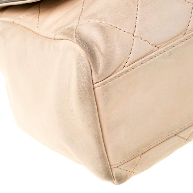 Pre Owned Chanel Beige/Black Quilted Leather Reissue Shoulder Bag