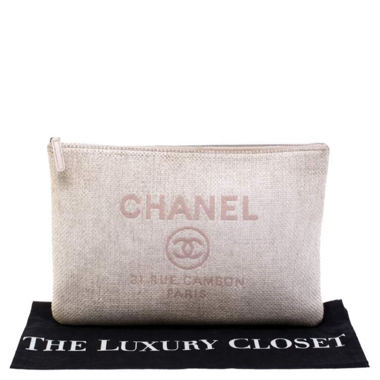 Pre Owned Chanel Pale Pink Raffia Large Deauville Clutch