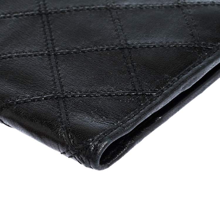 Pre Owned Chanel Black Quilted Leather Vintage Bifold Wallet