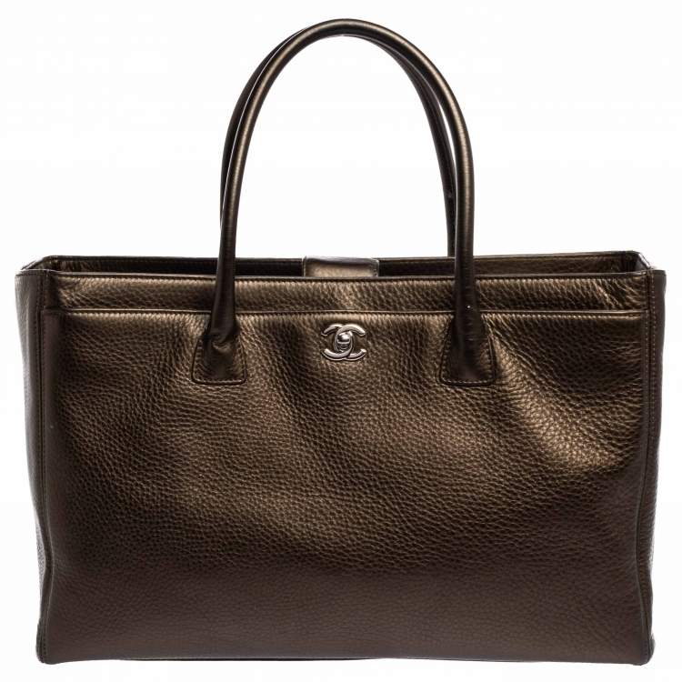 Pre Owned Chanel Metallic Brown Leather XL Cerf Executive Shopper Tote