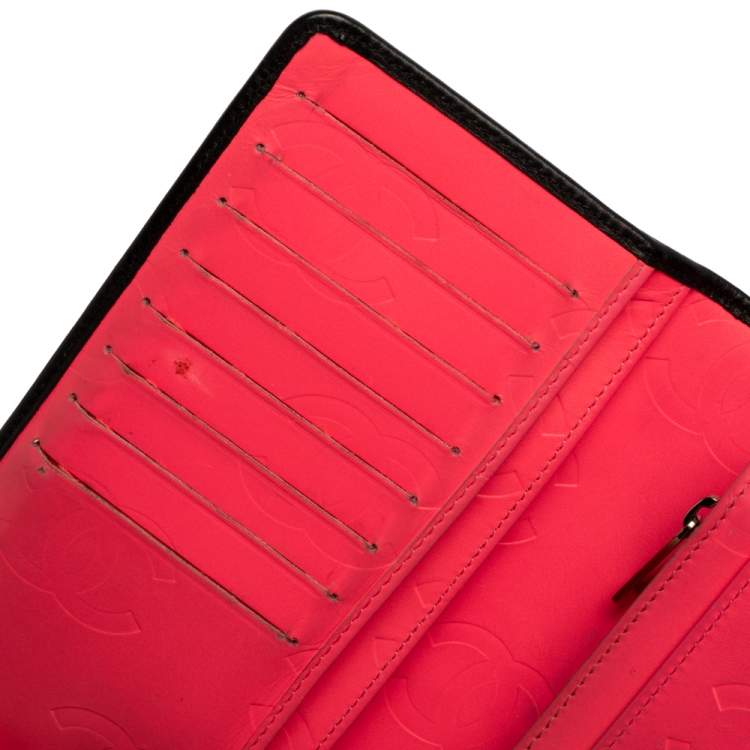 Pre Owned Chanel Black Leather Cambon Ligne Bifold Wallet