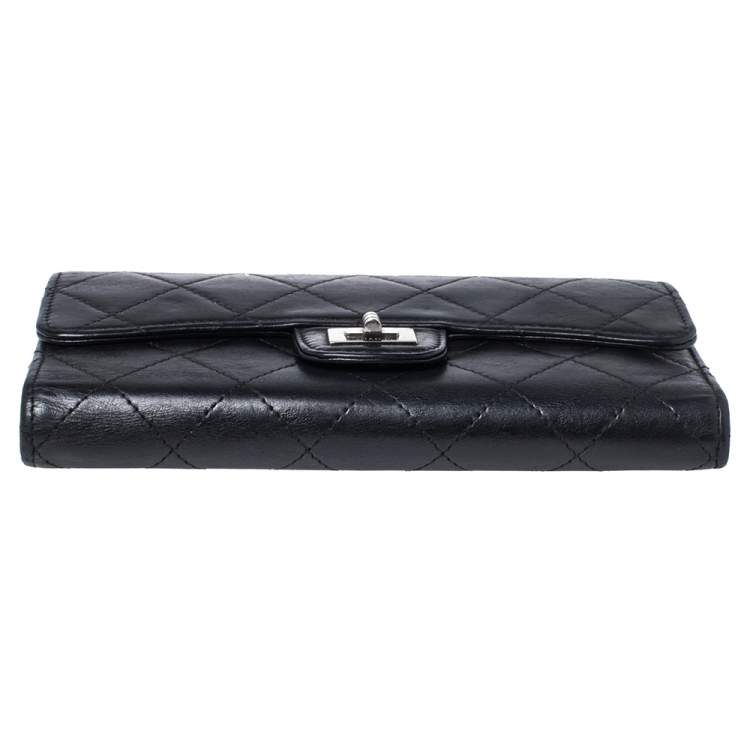 Pre Owned Chanel Black Quilted Leather Reissue Trifold Wallet