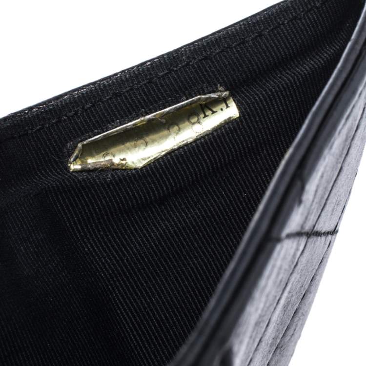 Pre Owned Chanel Black Quilted Leather Reissue Trifold Wallet