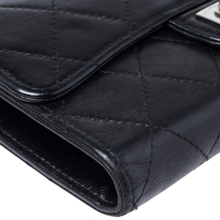 Pre Owned Chanel Black Quilted Leather Reissue Trifold Wallet
