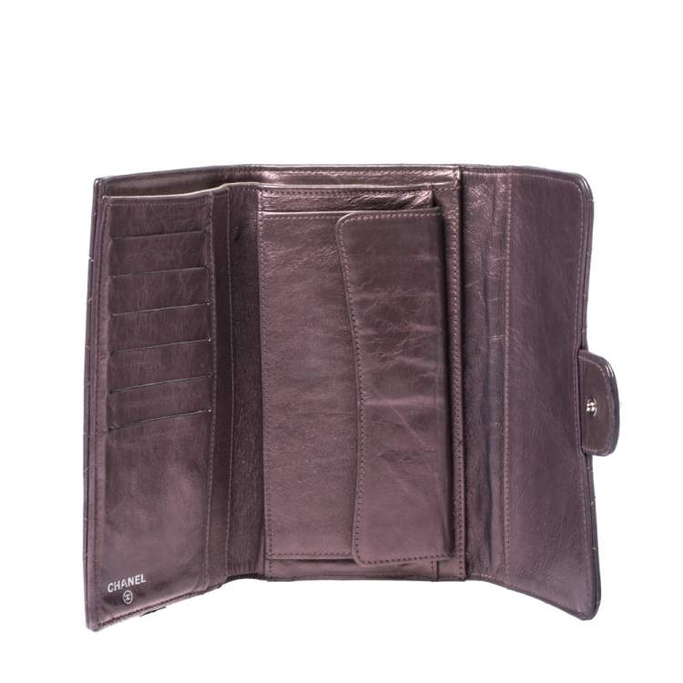 Pre Owned Chanel Metallic Bronze Quilted Leather Reissue Trifold Wallet