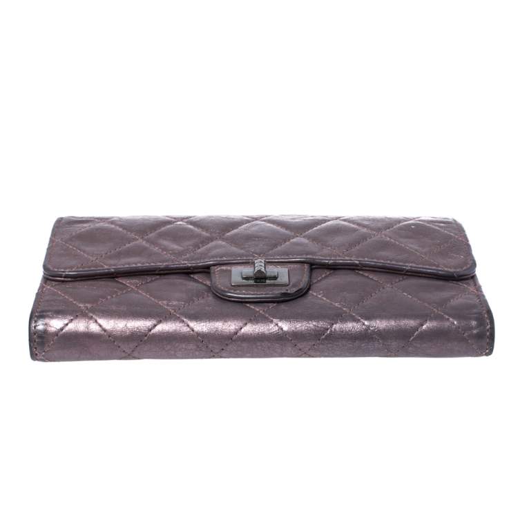 Pre Owned Chanel Metallic Bronze Quilted Leather Reissue Trifold Wallet