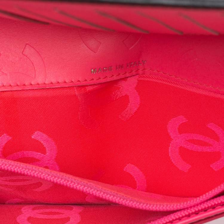Pre Owned Chanel Black Leather Cambon Ligne Bifold Wallet