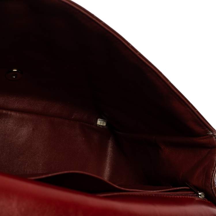 Pre Owned Chanel Burgundy Quilted Patent Leather Maxi Classic Single Flap Bag