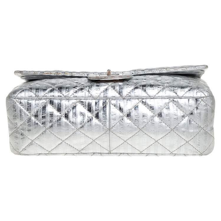 Pre Owned Chanel Silver Striped Quilted Leather Reissue 2.55 Classic 227 Flap Bag