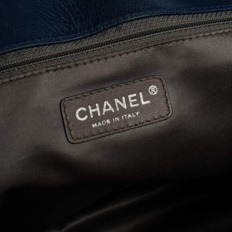 Pre Owned Chanel Dark Blue Patent Leather Giant Reissue Lock Chain Link Tote