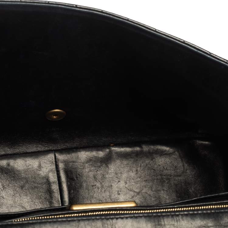 Pre Owned Chanel Black Crocodile Leather Classic Maxi Single Flap Bag