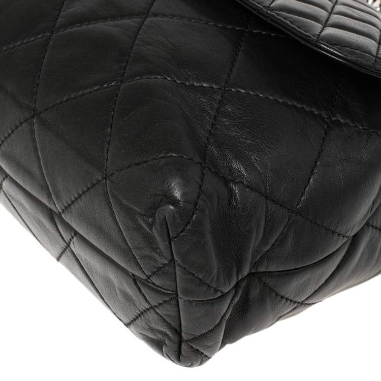 Pre Owned Chanel Black Quilted Leather Classic Single Flap Bag