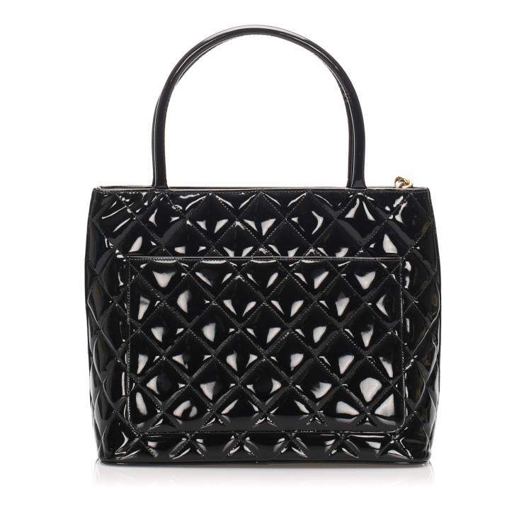 Pre Owned Chanel Black Patent Leather Medallion Bag
