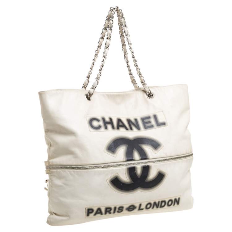 Pre Owned Chanel Cream Leather 2009 London Paris Chain Tote 