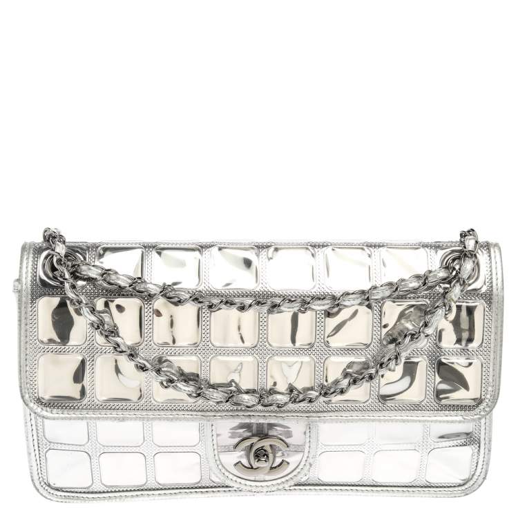 Chanel Ice Cube Flap Metallic Silver Leather Shoulder Bag For Sale
