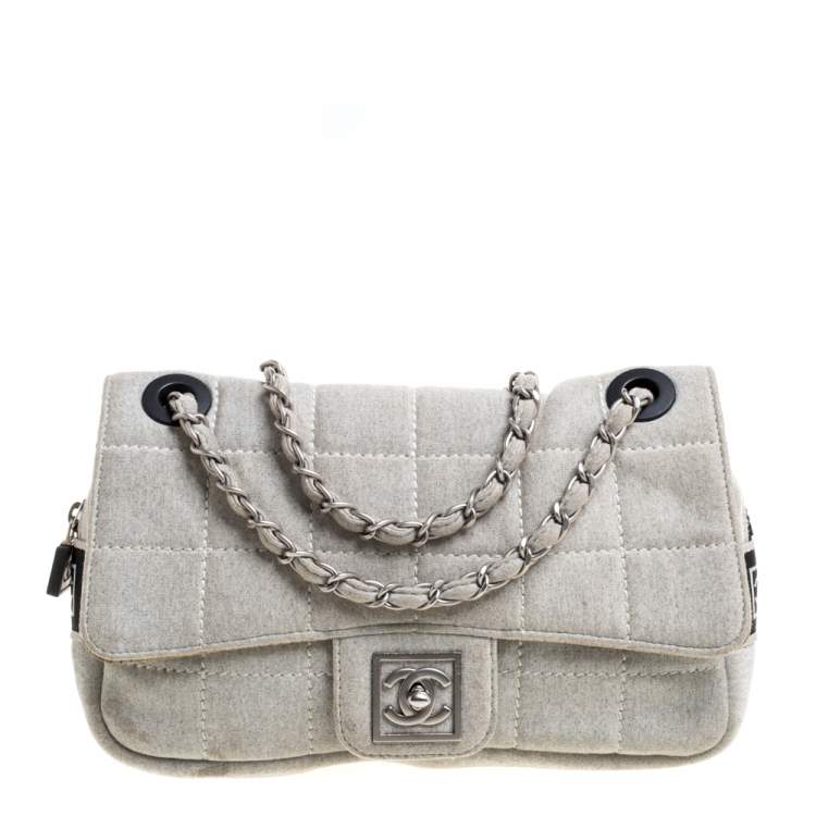 Chanel 14b CC Clutch with Chain Grey Metallic Quilted Leather Medium Flap Bag