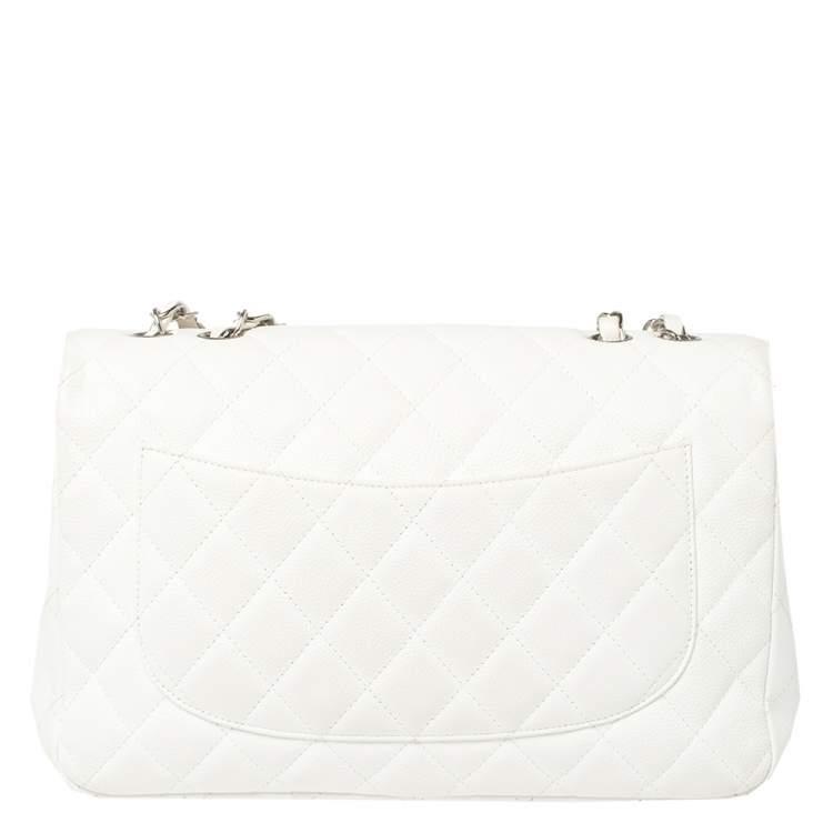 مملوكة مسبقًا Chanel White Quilted Caviar Leather Jumbo Classic Single Flap Bag
